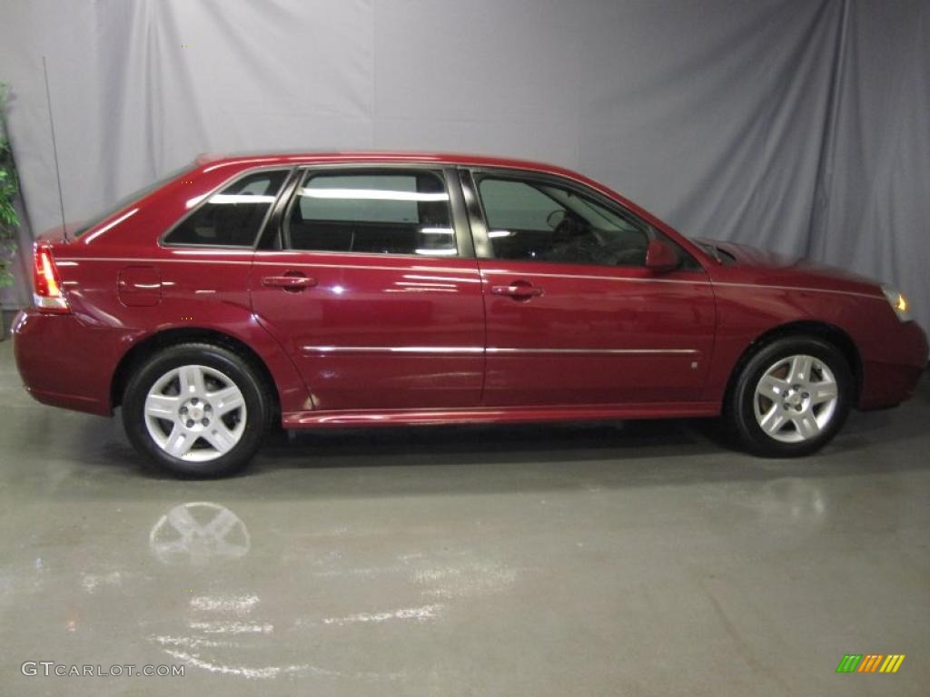 2006 Malibu Maxx LT Wagon - Sport Red Metallic / Titanium Gray photo #4