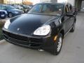 Basalt Black Metallic - Cayenne Tiptronic Photo No. 3