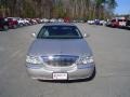 2004 Silver Birch Metallic Lincoln Town Car Signature  photo #2