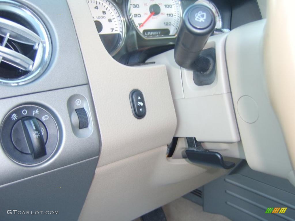 2004 F150 Lariat SuperCrew - Arizona Beige Metallic / Tan photo #20