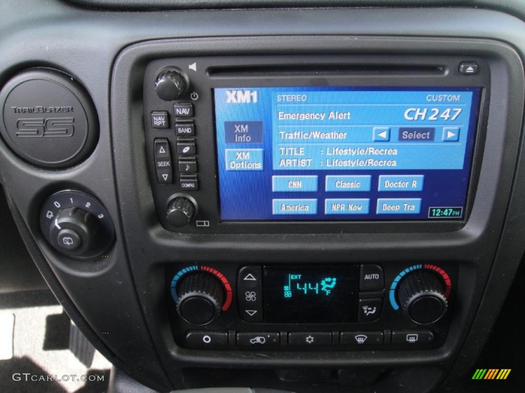 2009 TrailBlazer SS AWD - Silver Ice Metallic / Ebony photo #12