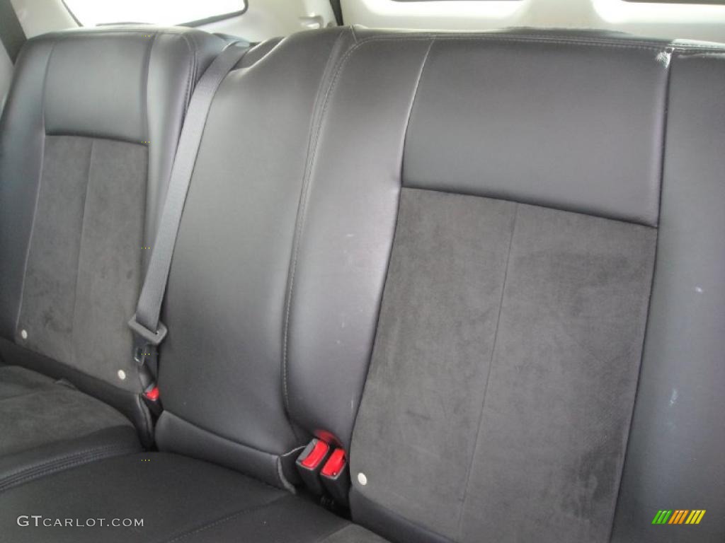 2009 TrailBlazer SS AWD - Silver Ice Metallic / Ebony photo #14