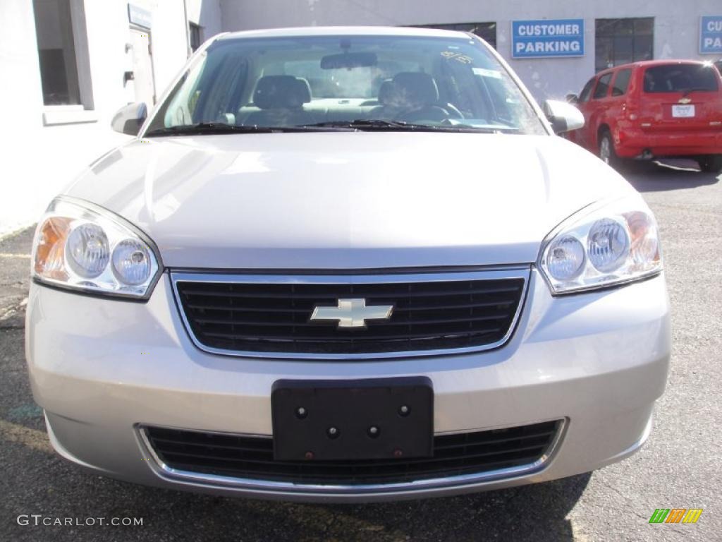 2006 Malibu LT V6 Sedan - Silverstone Metallic / Titanium Gray photo #3
