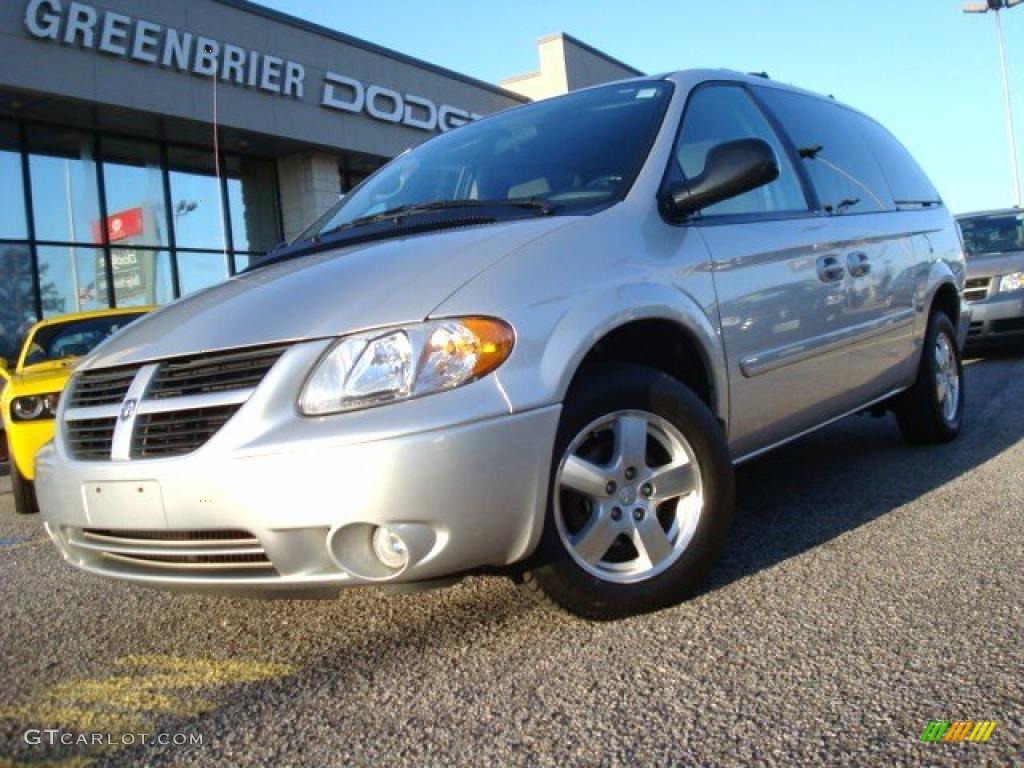 2007 Grand Caravan SXT - Bright Silver Metallic / Medium Slate Gray photo #1