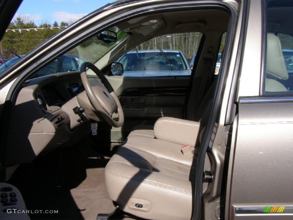 2004 Grand Marquis LS - Arizona Beige Metallic / Medium Parchment photo #12