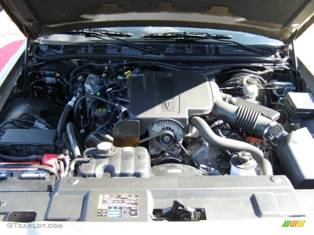 2004 Grand Marquis LS - Arizona Beige Metallic / Medium Parchment photo #25