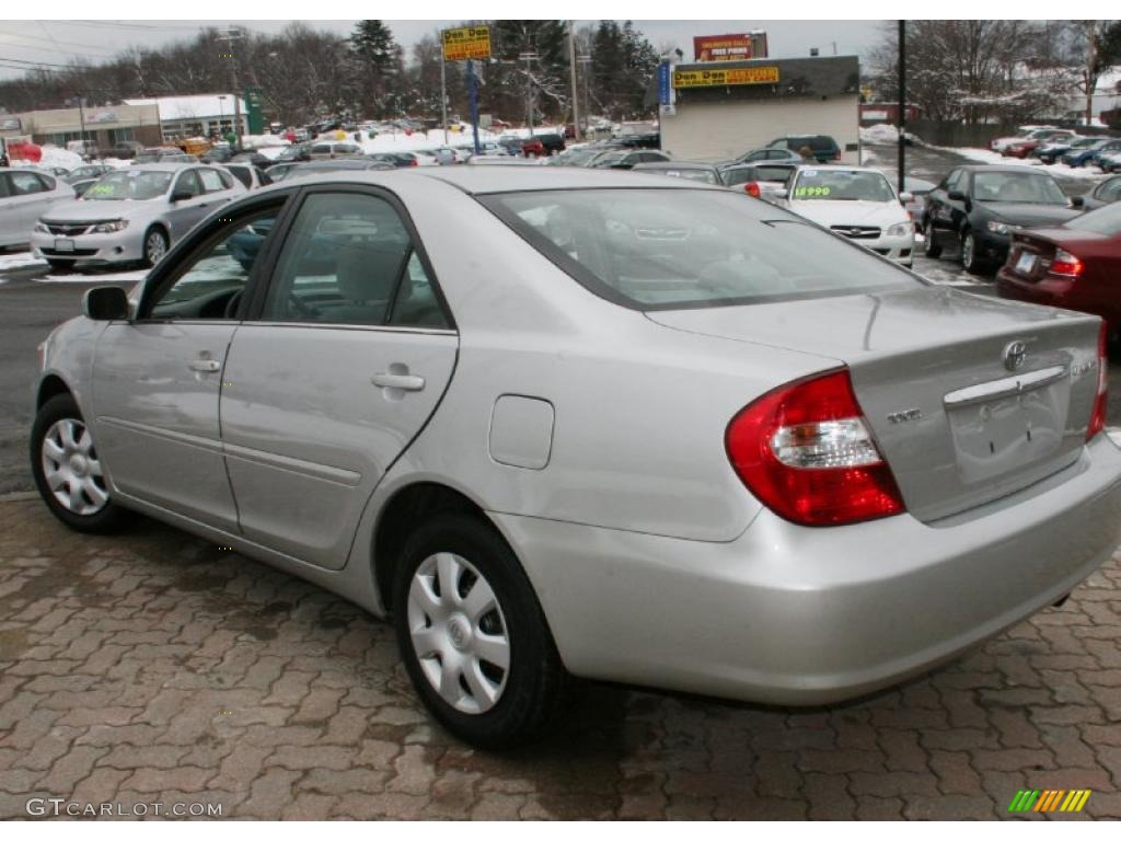 2004 Camry LE - Lunar Mist Metallic / Stone photo #8