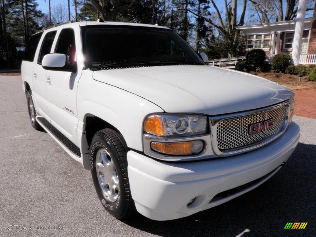 2004 Yukon XL Denali AWD - Summit White / Sandstone photo #11