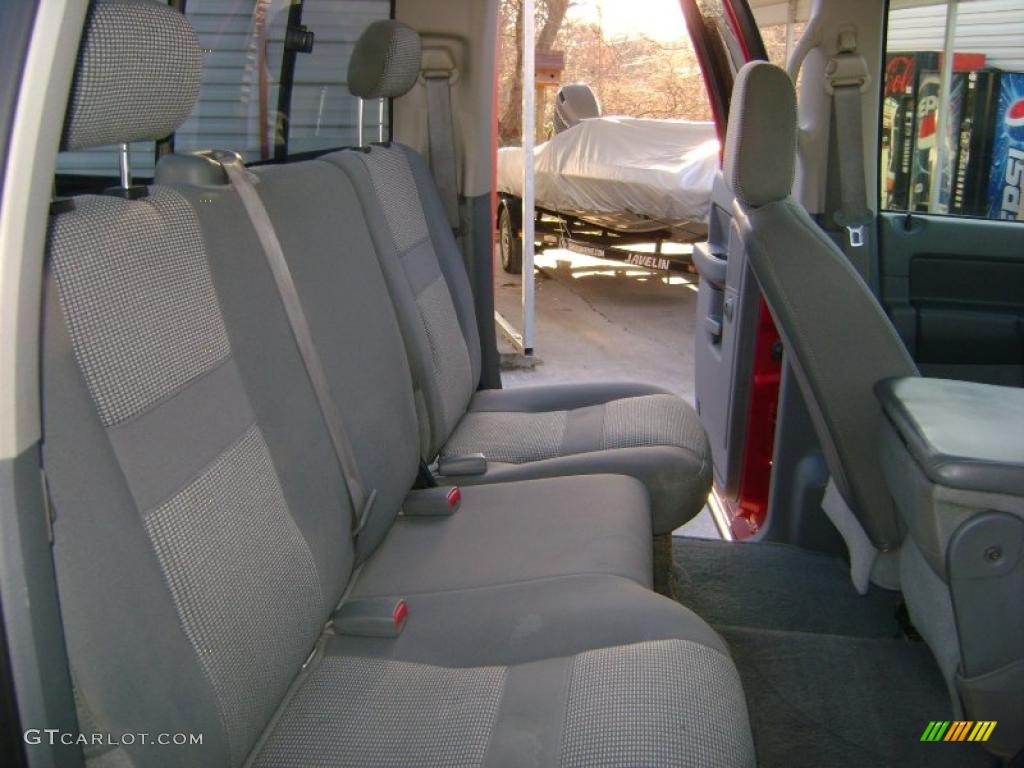 2006 Ram 2500 SLT Quad Cab 4x4 - Inferno Red Crystal Pearl / Medium Slate Gray photo #31