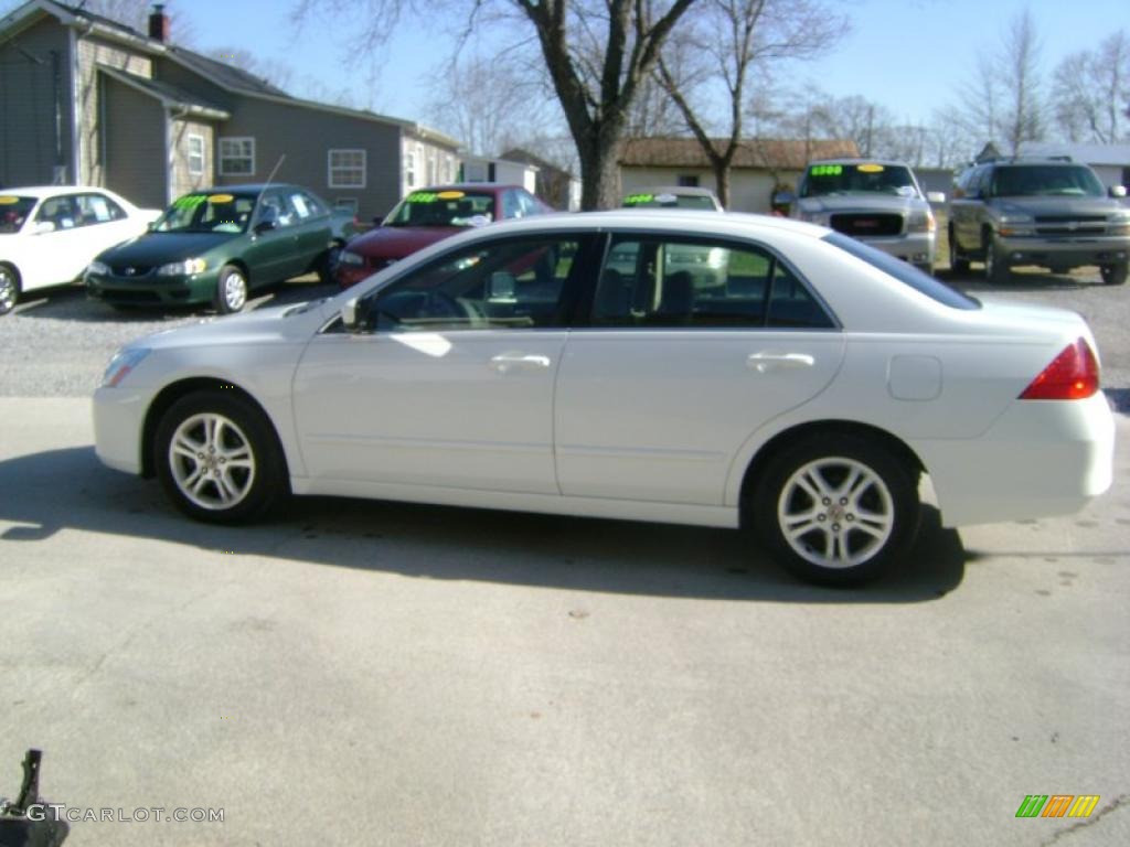 2007 Accord EX Sedan - Taffeta White / Ivory photo #8