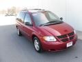 Inferno Red Crystal Pearl - Caravan SXT Photo No. 5