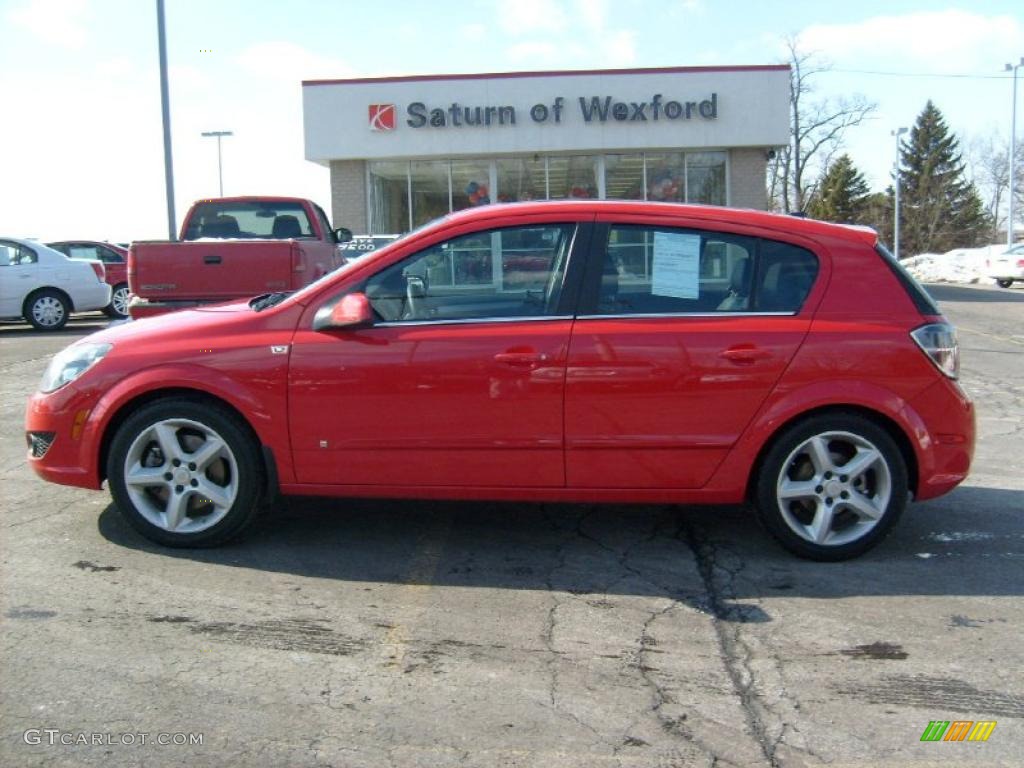 2008 Astra XR Sedan - Salsa Red / Charcoal photo #1