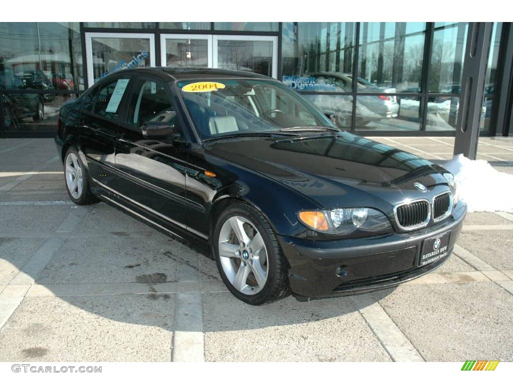 2004 3 Series 325i Sedan - Jet Black / Black photo #1