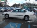 2005 White Chevrolet Impala   photo #6