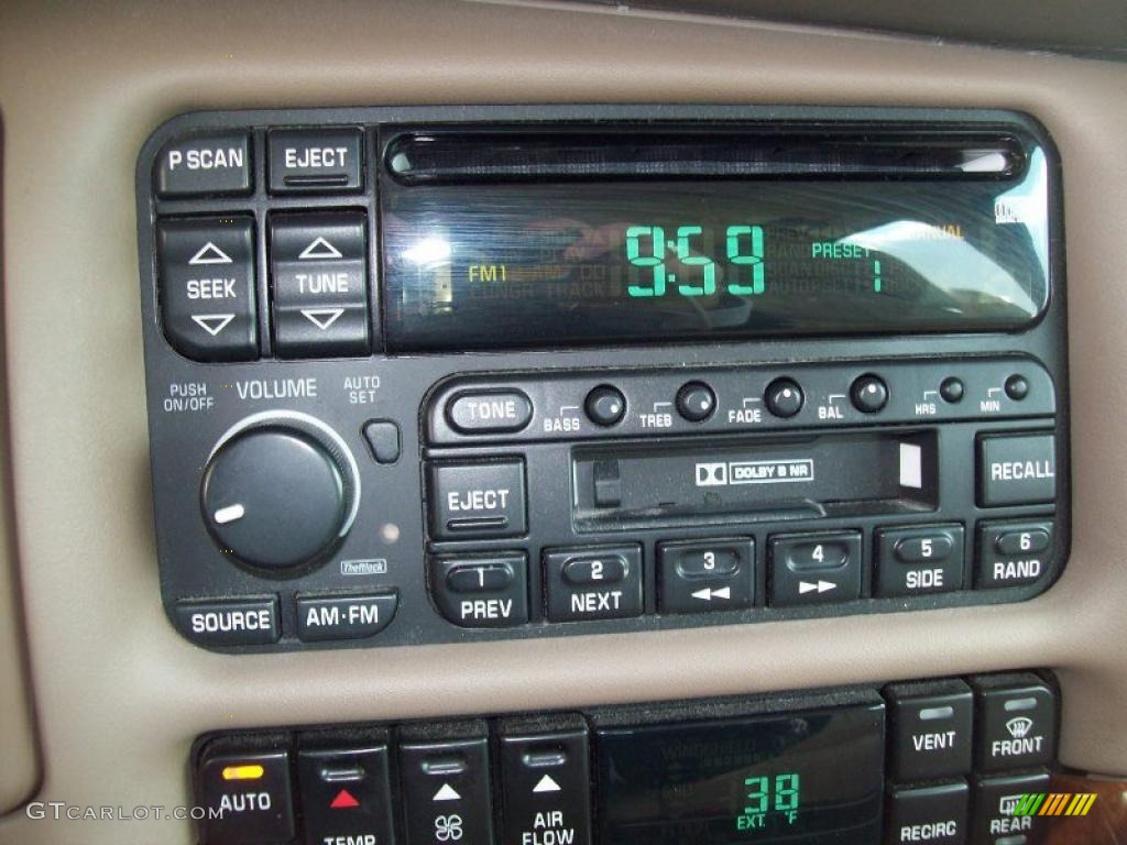 2004 Park Avenue Ultra - Light Bronzemist Metallic / Light Cashmere photo #8