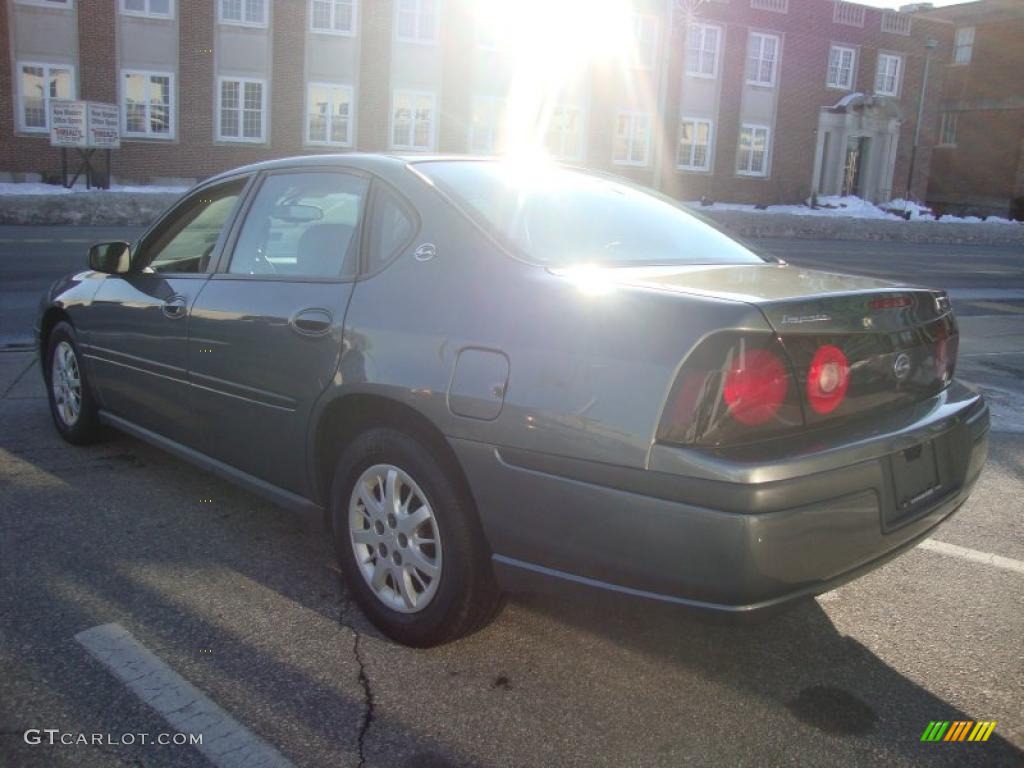 2005 Impala  - Medium Gray Metallic / Medium Gray photo #9