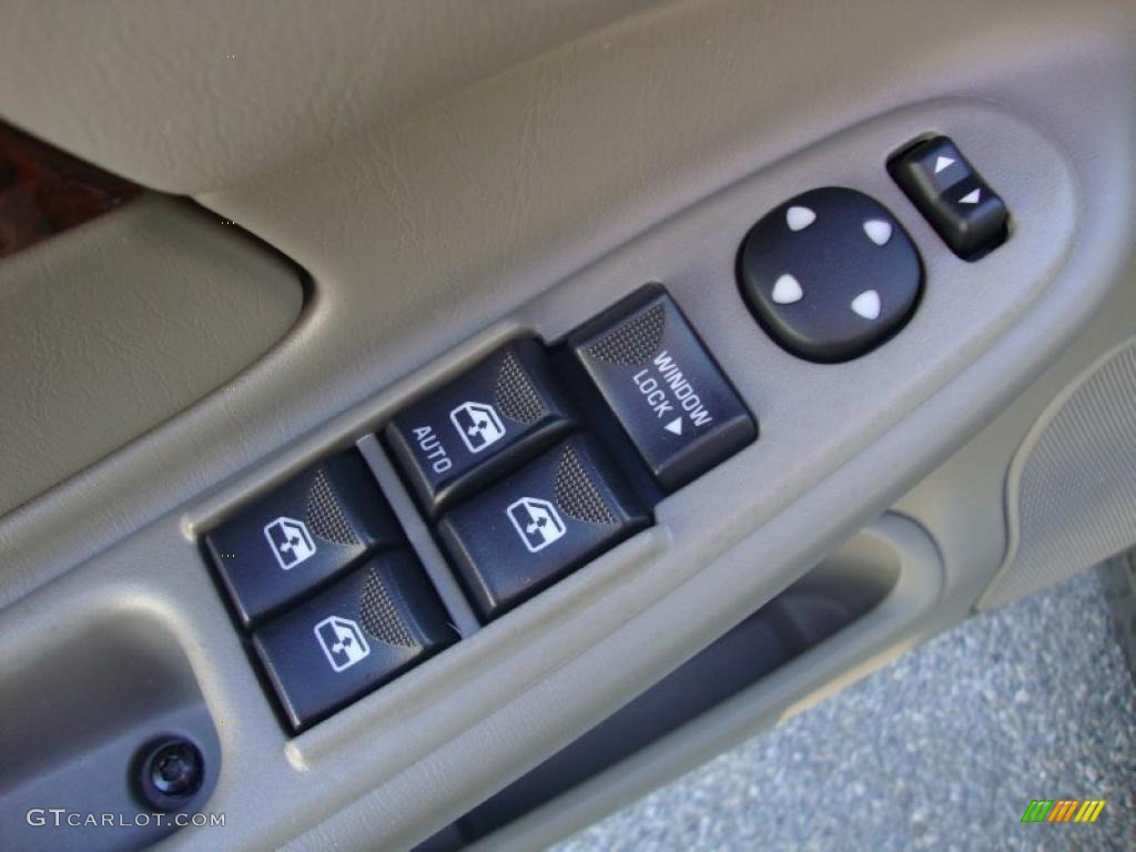 2005 Impala  - Medium Gray Metallic / Medium Gray photo #14