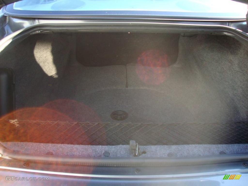 2005 Impala  - Medium Gray Metallic / Medium Gray photo #22