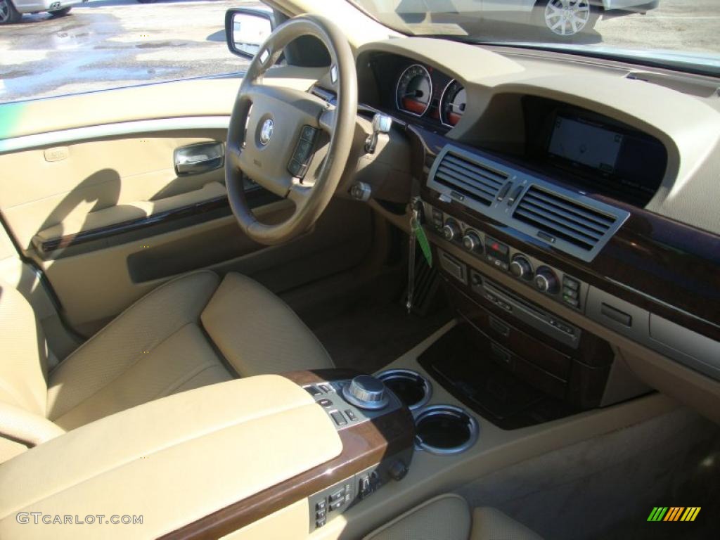 2006 7 Series 750i Sedan - Alpine White / Beige Nasca Leather photo #18