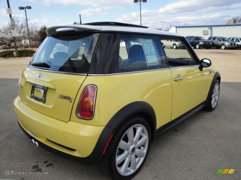2004 Cooper S Hardtop - Liquid Yellow / Space Grey/Panther Black photo #3