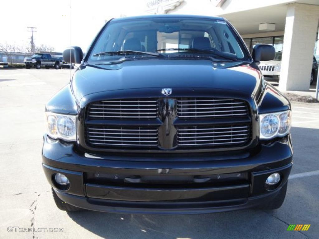 2004 Ram 1500 Laramie Quad Cab 4x4 - Black / Dark Slate Gray photo #8