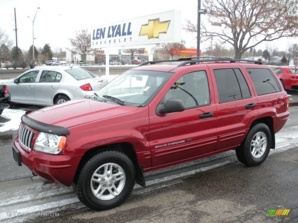 2004 Grand Cherokee Special Edition 4x4 - Inferno Red Pearl / Taupe photo #1
