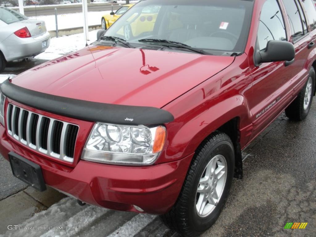 2004 Grand Cherokee Special Edition 4x4 - Inferno Red Pearl / Taupe photo #2