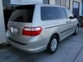 2007 Silver Pearl Metallic Honda Odyssey LX  photo #3