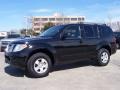 Super Black - Pathfinder SE Photo No. 1