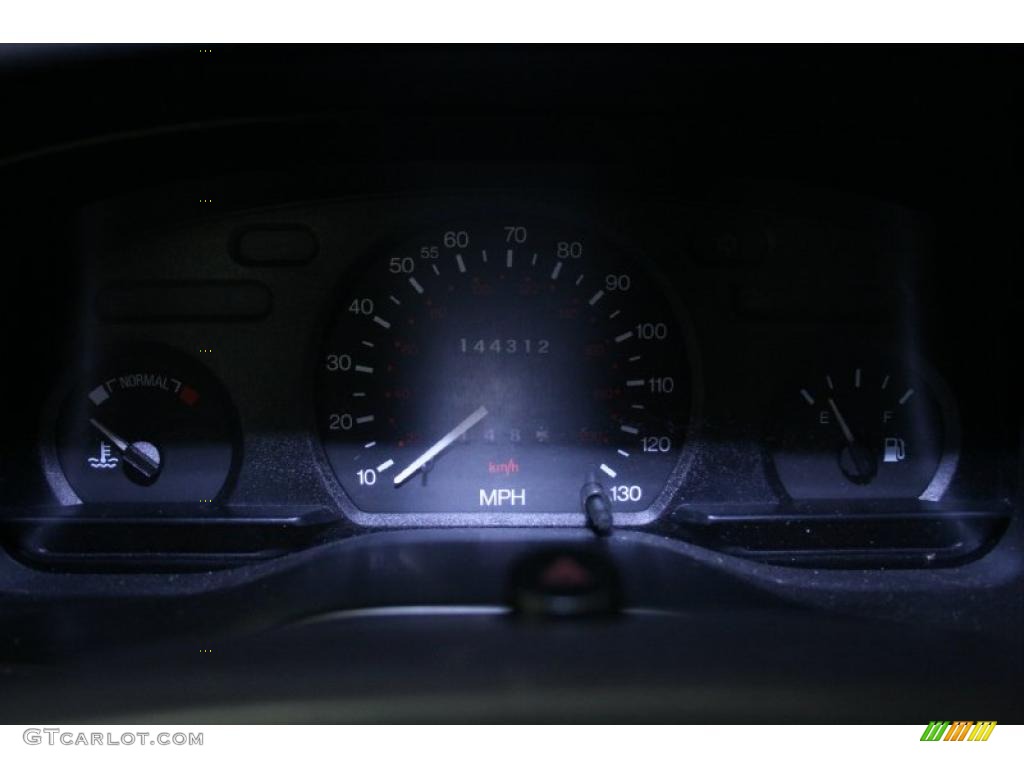 1998 Contour  - Vibrant White / Medium Graphite photo #26
