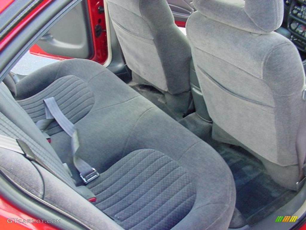 2000 Grand Am GT Sedan - Bright Red / Dark Pewter photo #10