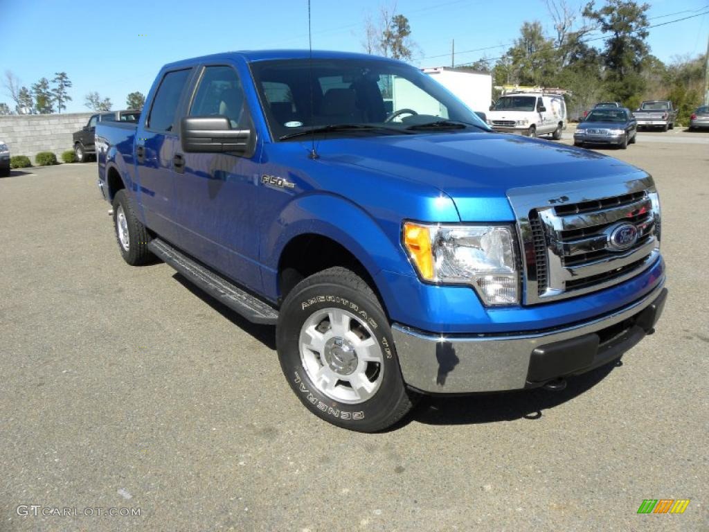 2009 F150 XLT SuperCrew 4x4 - Blue Flame Metallic / Stone/Medium Stone photo #1