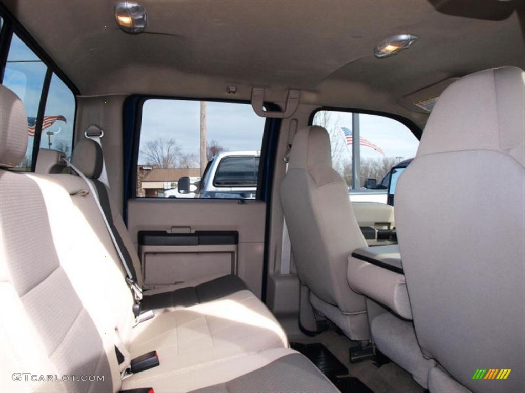 2008 F350 Super Duty XLT Crew Cab 4x4 - Dark Blue Pearl Metallic / Camel photo #9