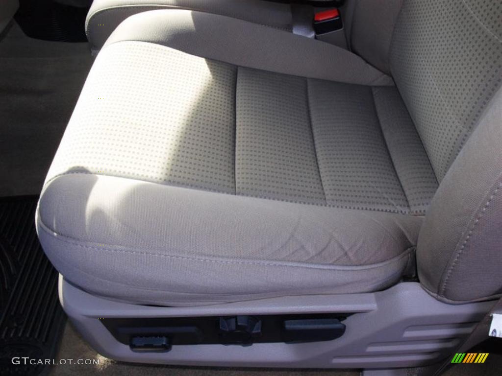 2008 F350 Super Duty XLT Crew Cab 4x4 - Dark Blue Pearl Metallic / Camel photo #16