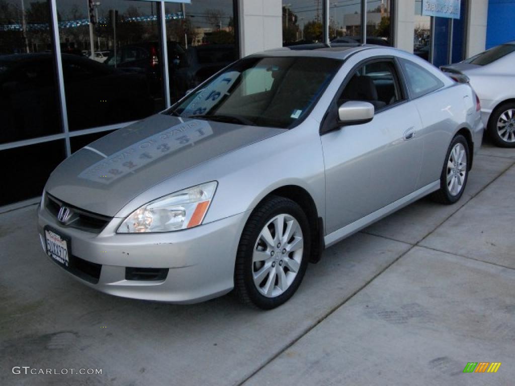 2006 Accord LX V6 Coupe - Alabaster Silver Metallic / Gray photo #7