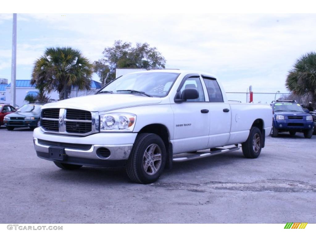 Bright White Dodge Ram 1500