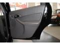 Pitch Black - Focus SE Sedan Photo No. 46