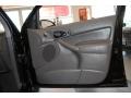 Pitch Black - Focus SE Sedan Photo No. 47