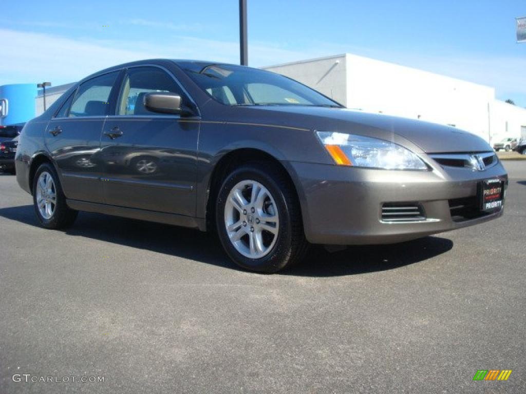 2007 Accord EX-L Sedan - Carbon Bronze Pearl / Ivory photo #7