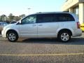 2009 Bright Silver Metallic Dodge Grand Caravan SXT  photo #3