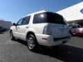 2007 White Chocolate Tri Coat Mercury Mountaineer Premier AWD  photo #30