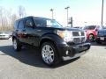 Black - Nitro SLT 4x4 Photo No. 1