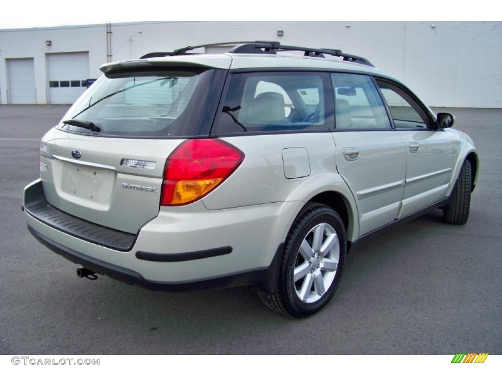 2006 Outback 2.5i Limited Wagon - Champagne Gold Opalescent / Taupe photo #5