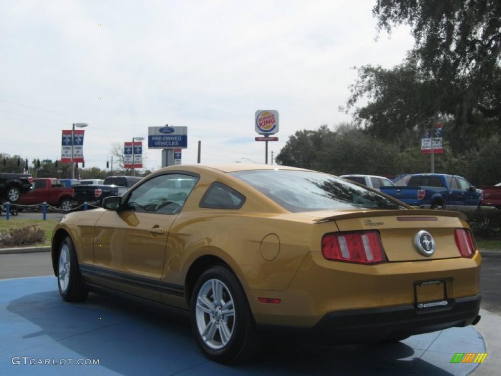 2010 Mustang V6 Coupe - Sunset Gold Metallic / Charcoal Black photo #3