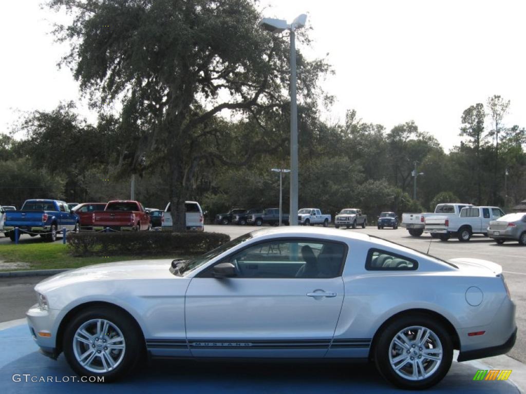 2010 Mustang V6 Coupe - Brilliant Silver Metallic / Stone photo #6