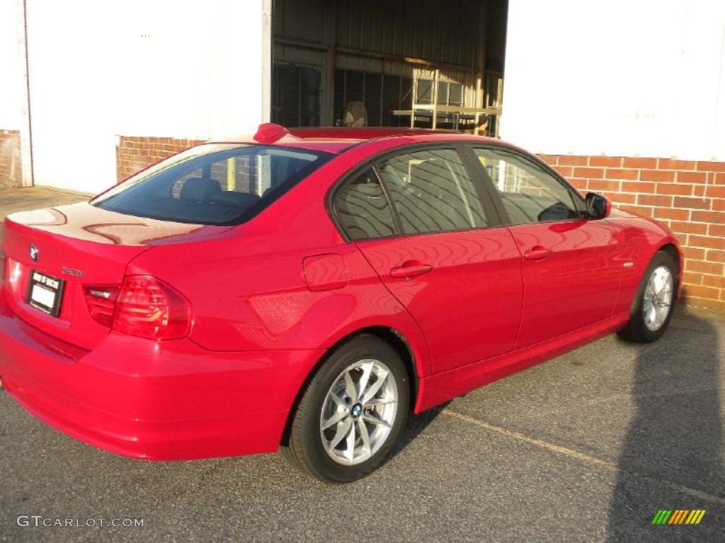 2010 3 Series 328i Sedan - Crimson Red / Black photo #3