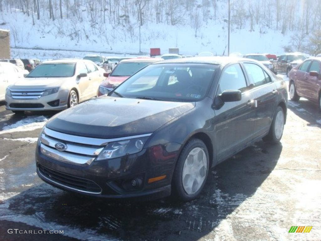 2010 Fusion SE - Tuxedo Black Metallic / Charcoal Black photo #7