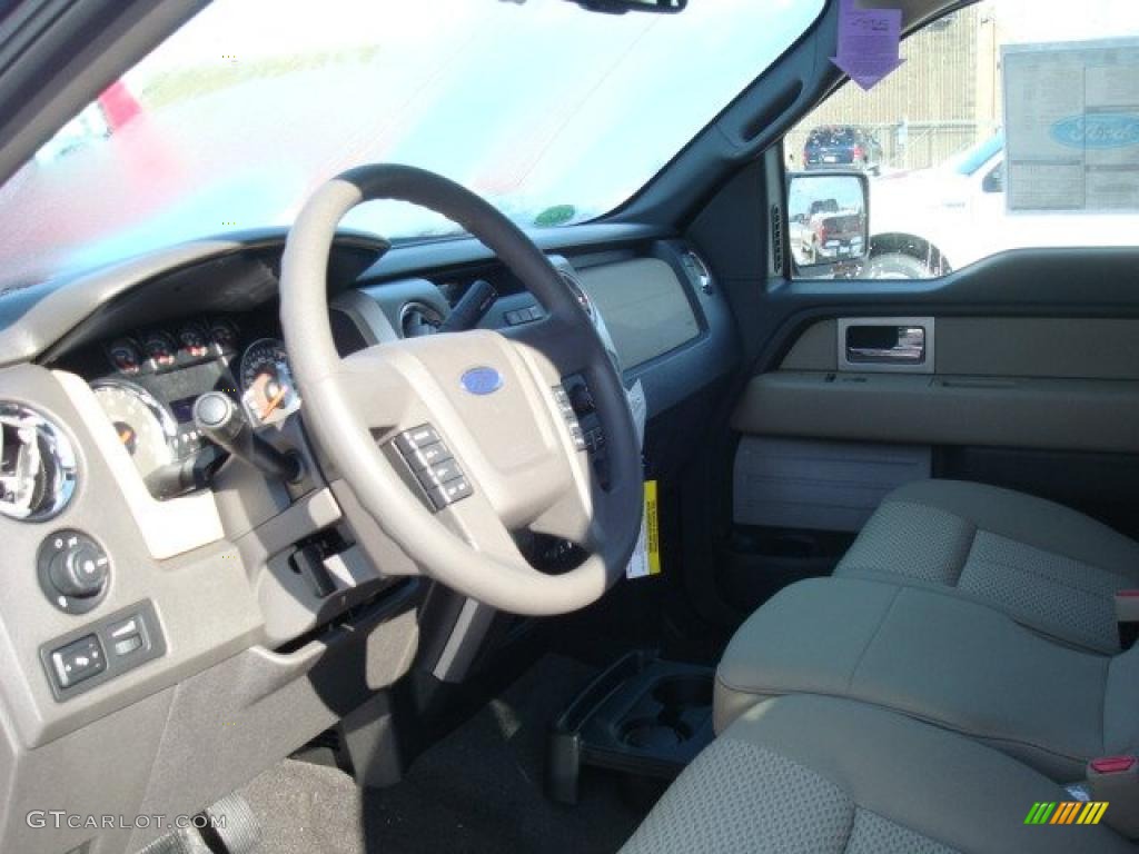 2010 F150 XLT SuperCrew 4x4 - Red Candy Metallic / Medium Stone photo #13