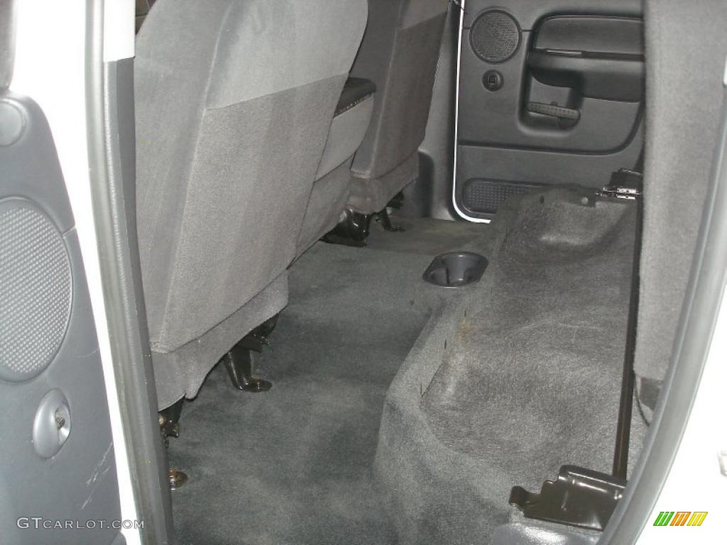 2002 Ram 1500 SLT Quad Cab 4x4 - Bright White / Dark Slate Gray photo #8