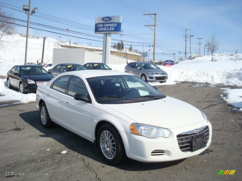 2005 Sebring Touring Sedan - Stone White / Dark Slate Gray photo #1